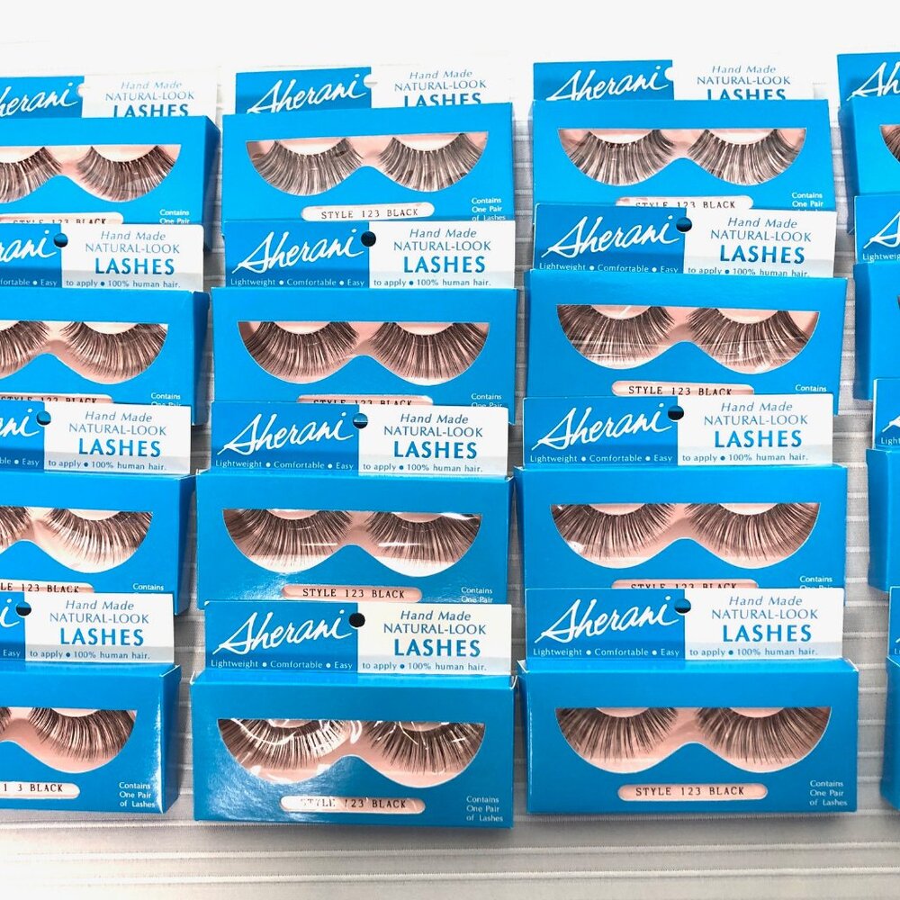 Pack of 20 Sherani Voluminous Eyelashes | Black | Style 123 Human Hair - Picture 3 of 6
